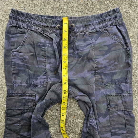 Sanctuary Blue Gray Camo Cargo Jogger Jumpsuit Casual Pants Women's Size 26 - Picture 10 of 14